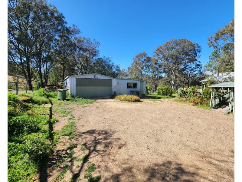 3847 New England Highway, Thornville QLD 4352