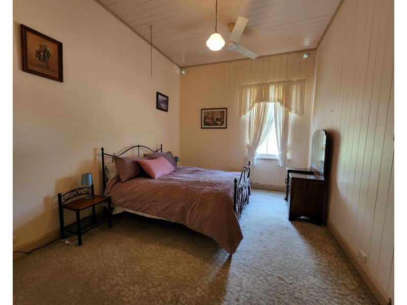 18 Nicholas Crt, Cooyar QLD 4402