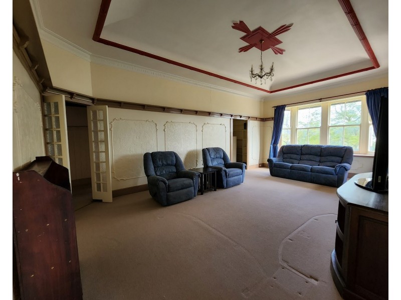 18 Nicholas Crt, Cooyar QLD 4402