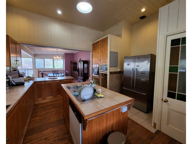 18 Nicholas Crt, Cooyar QLD 4402
