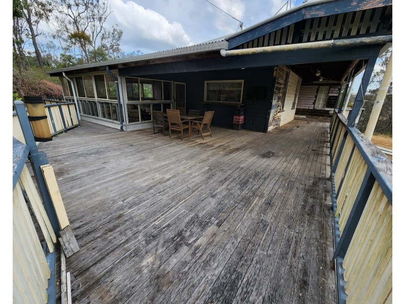 18 Nicholas Crt, Cooyar QLD 4402