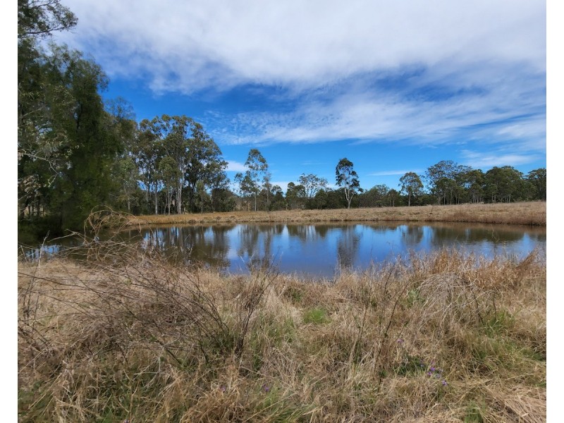 18 Nicholas Crt, Cooyar QLD 4402