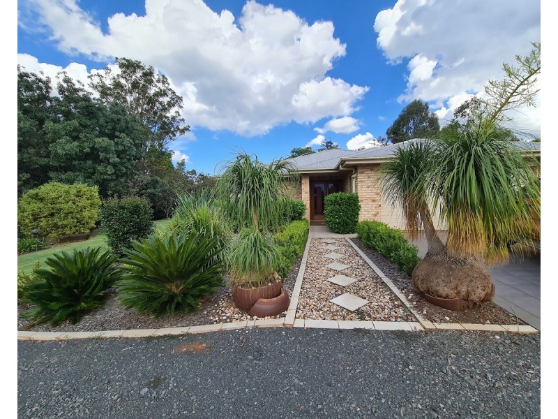 41 Adams Road, Cabarlah QLD 4352