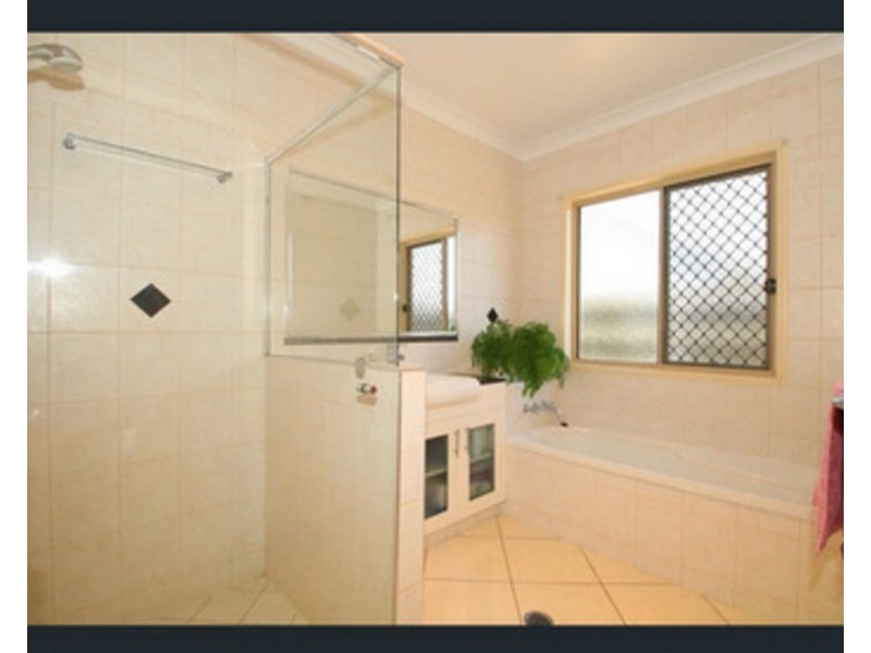 41 Adams Road, Cabarlah QLD 4352