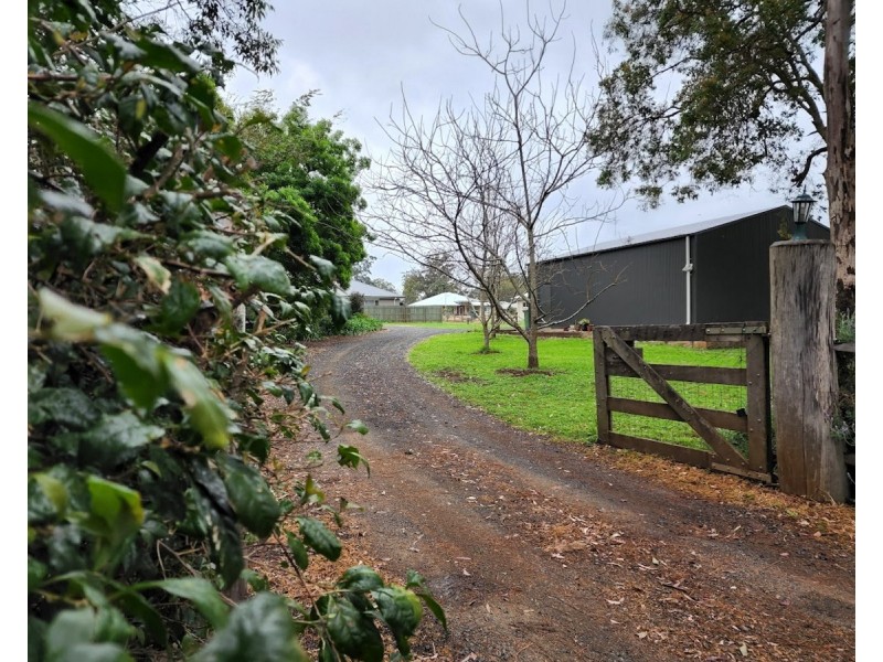 41 Adams Road, Cabarlah QLD 4352