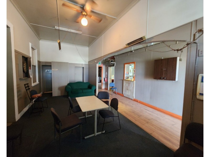 1 Railway Street, Helidon QLD 4344