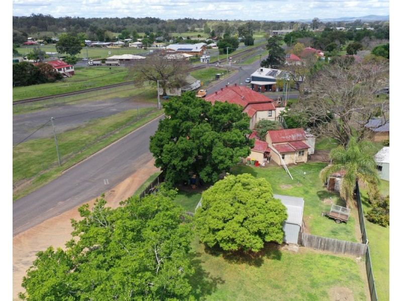 1 Railway Street, Helidon QLD 4344