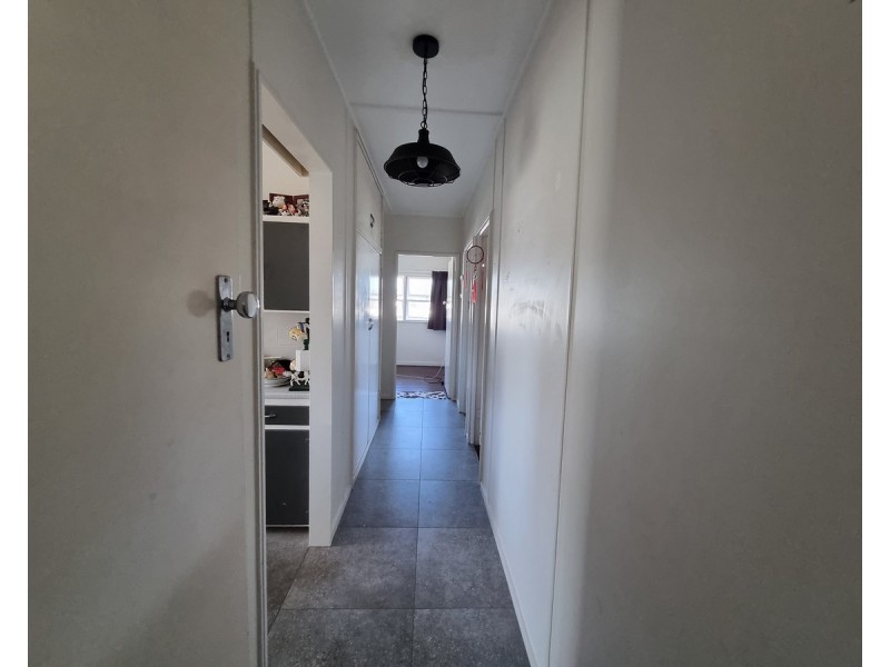 30 James Street, Crows Nest QLD 4355