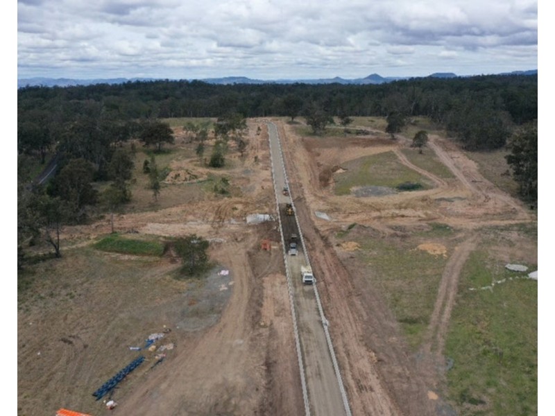 13 Goodman Drive, Murphys Creek QLD 4352