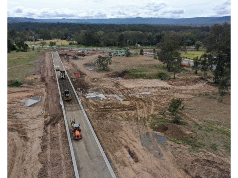 13 Goodman Drive, Murphys Creek QLD 4352