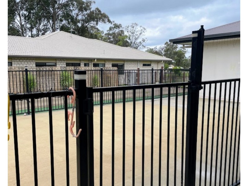 15 Kimdonn Drive, Withcott QLD 4352