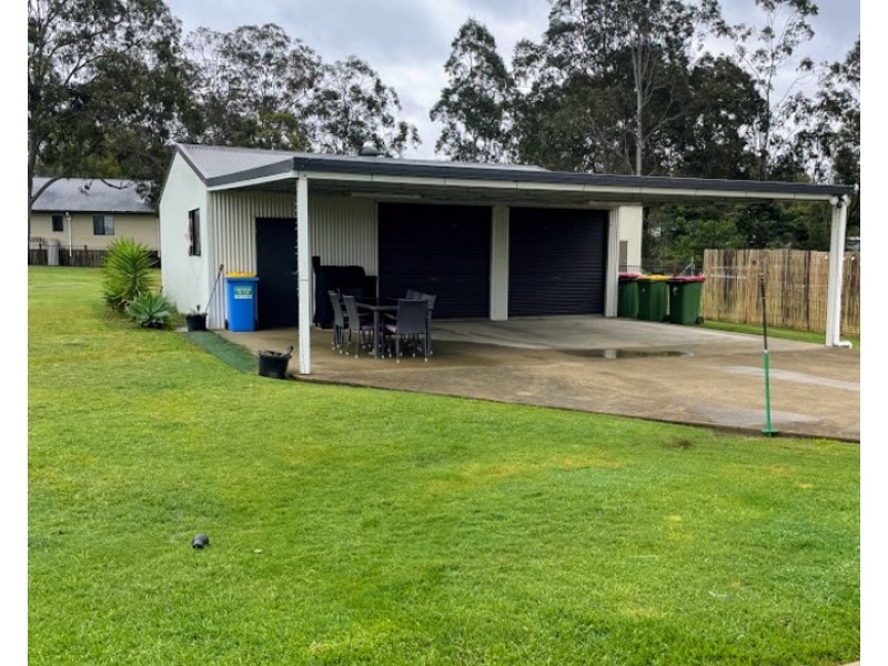 15 Kimdonn Drive, Withcott QLD 4352