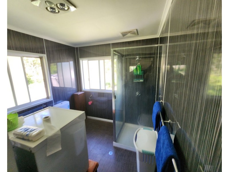 12 Middle Road, Pierces Creek QLD 4355