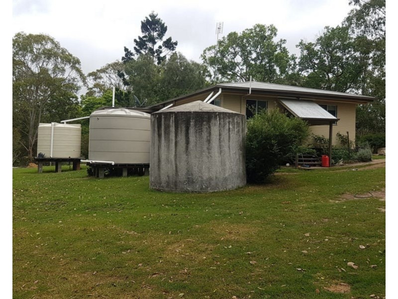 12 Middle Road, Pierces Creek QLD 4355