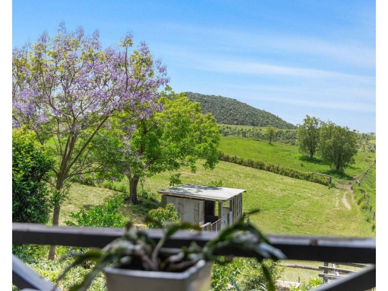 273 Silver Pinch Road, Silver Ridge QLD 4352