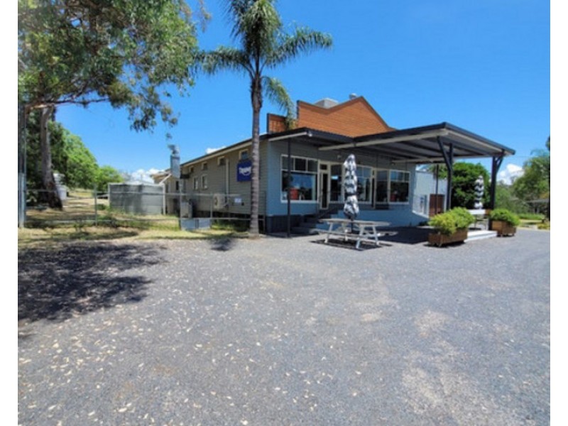 3 Munro Street, Cooyar QLD 4402
