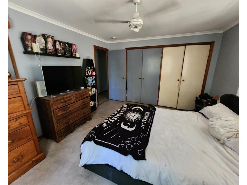 20 Gordon Crescent, Withcott QLD 4352