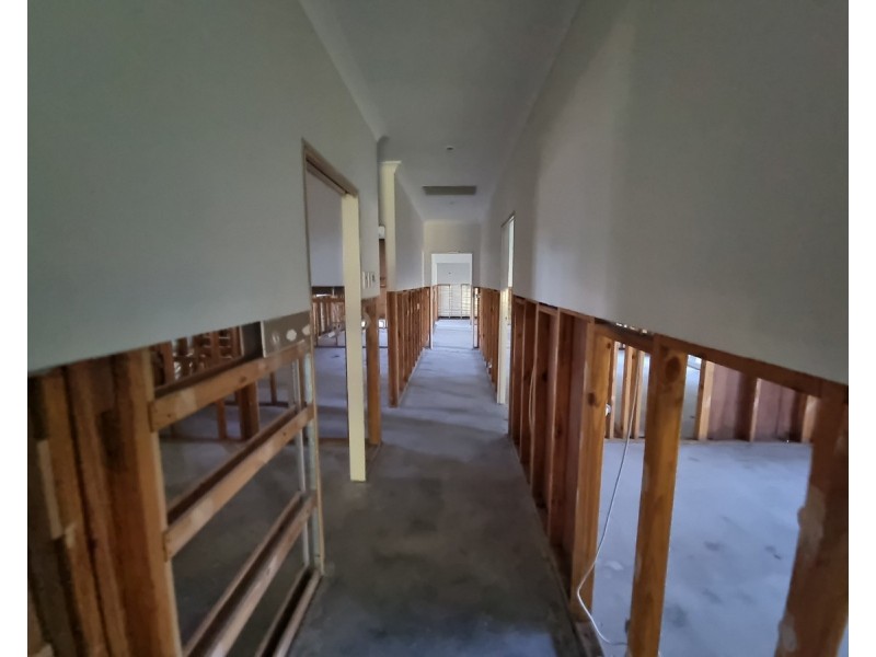 2 Turner Street, Helidon QLD 4344