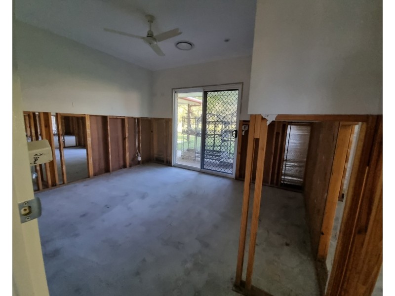 2 Turner Street, Helidon QLD 4344