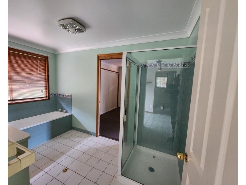 42 Costello Road, Cabarlah QLD 4352