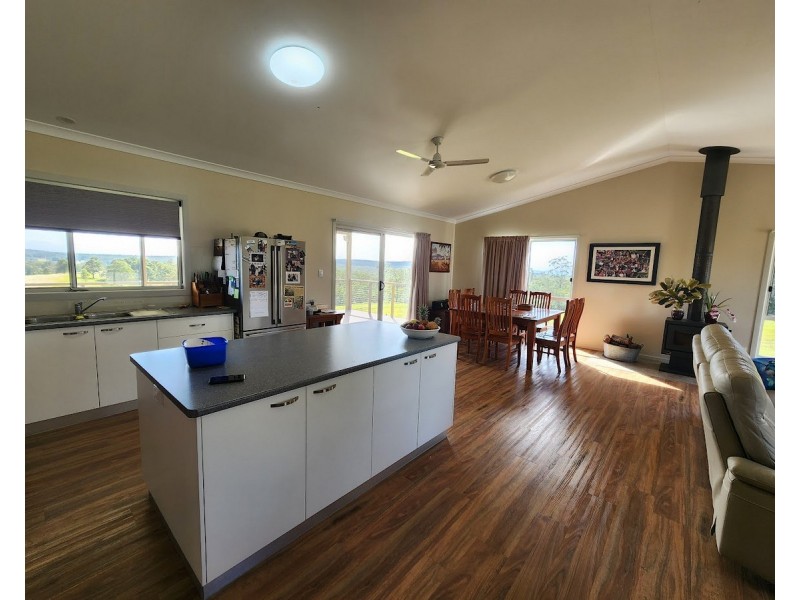 114 Cherry Creek Road, Cherry Creek QLD 4306