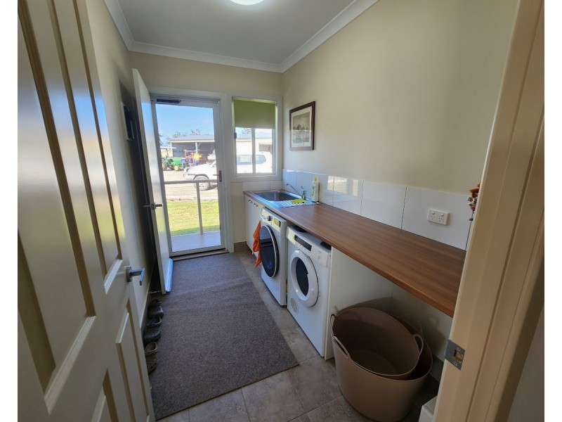 114 Cherry Creek Road, Cherry Creek QLD 4306