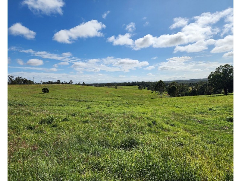 114 Cherry Creek Road, Cherry Creek QLD 4306