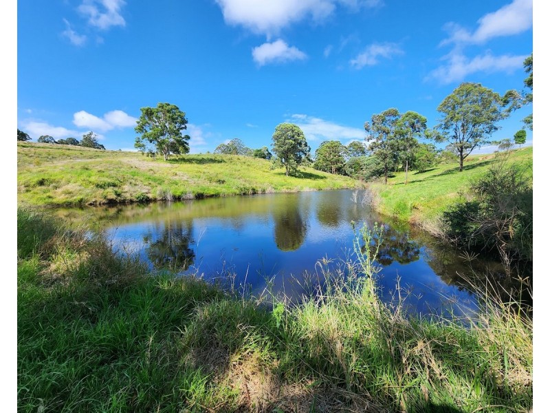 114 Cherry Creek Road, Cherry Creek QLD 4306