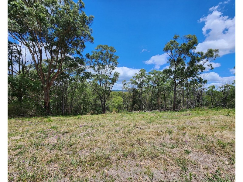 3 Ravensbourne Dip Road, Ravensbourne QLD 4352