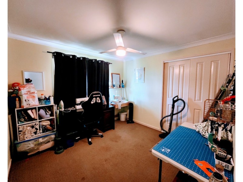 18 Clarence Street, Cooyar QLD 4402