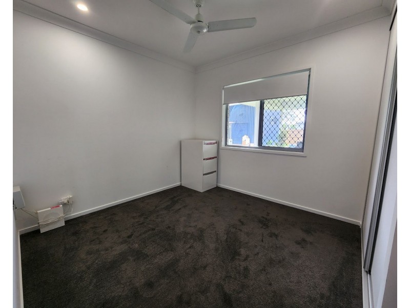 9 Pamela Court, Withcott QLD 4352