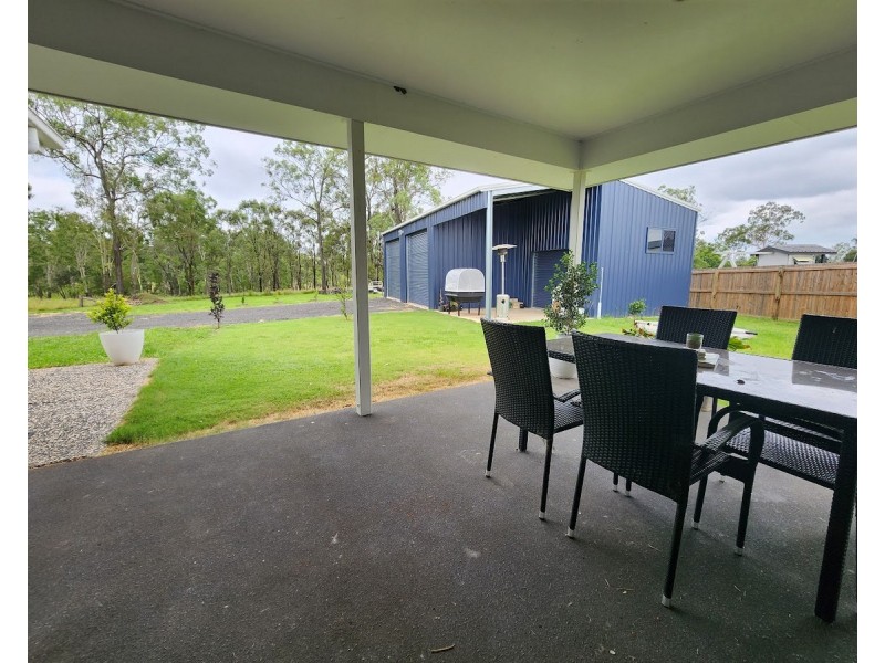 9 Pamela Court, Withcott QLD 4352