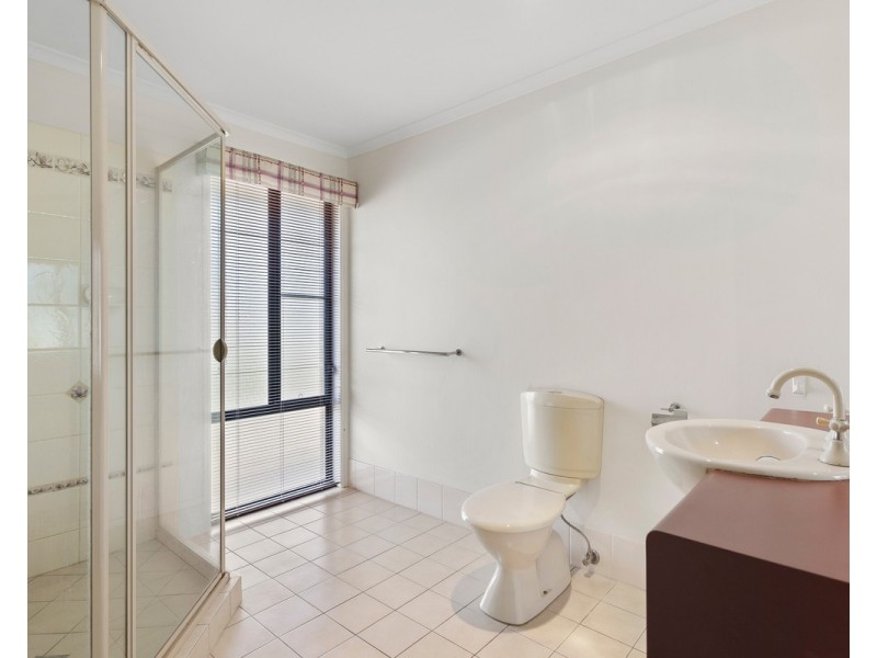 51 Parkridge Drive, Withcott QLD 4352