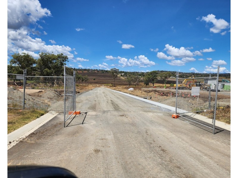 52 Aquila Drive (Eagle Heights), Meringandan West QLD 4352