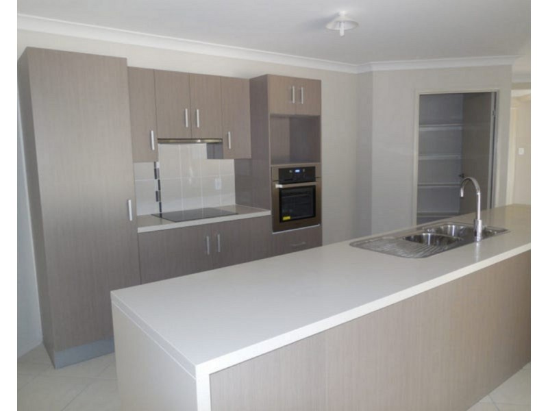143 Jones Road, Withcott QLD 4352