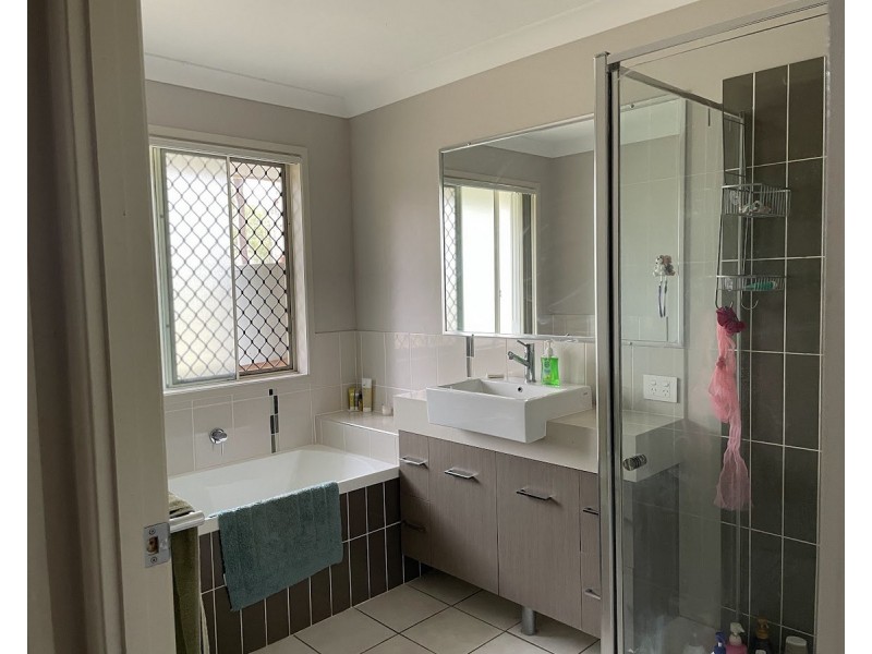 143 Jones Road, Withcott QLD 4352