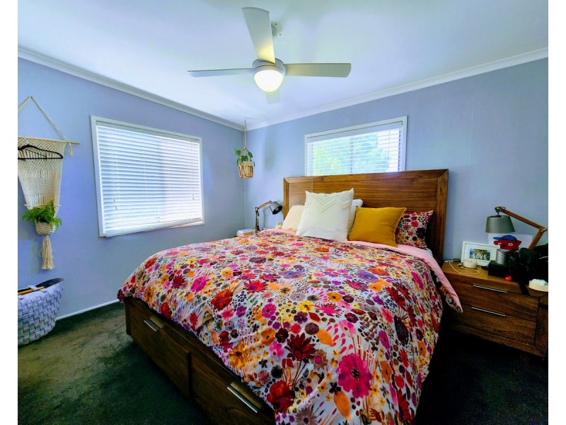 25 King Street, Goombungee QLD 4354