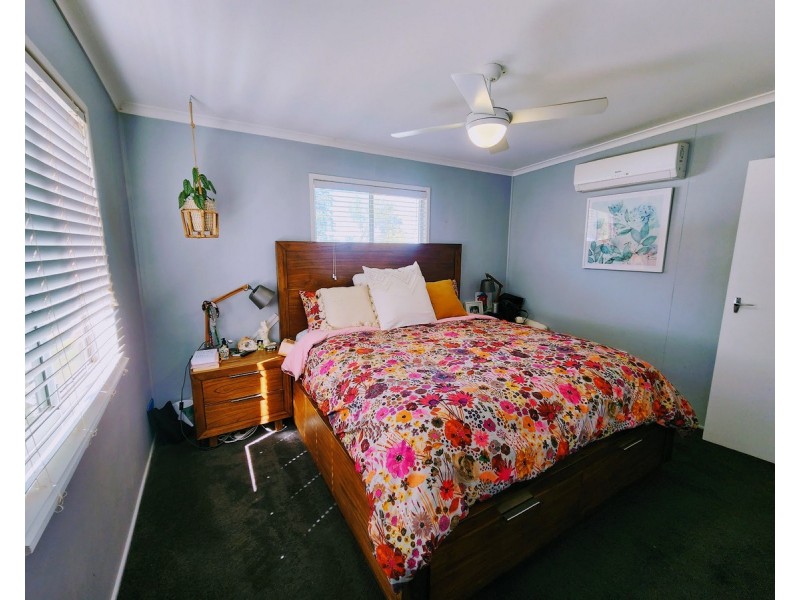 25 King Street, Goombungee QLD 4354