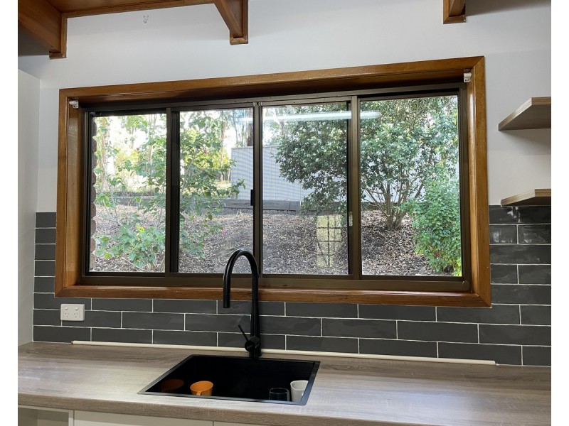 11 Woodland Crescent, Withcott QLD 4352