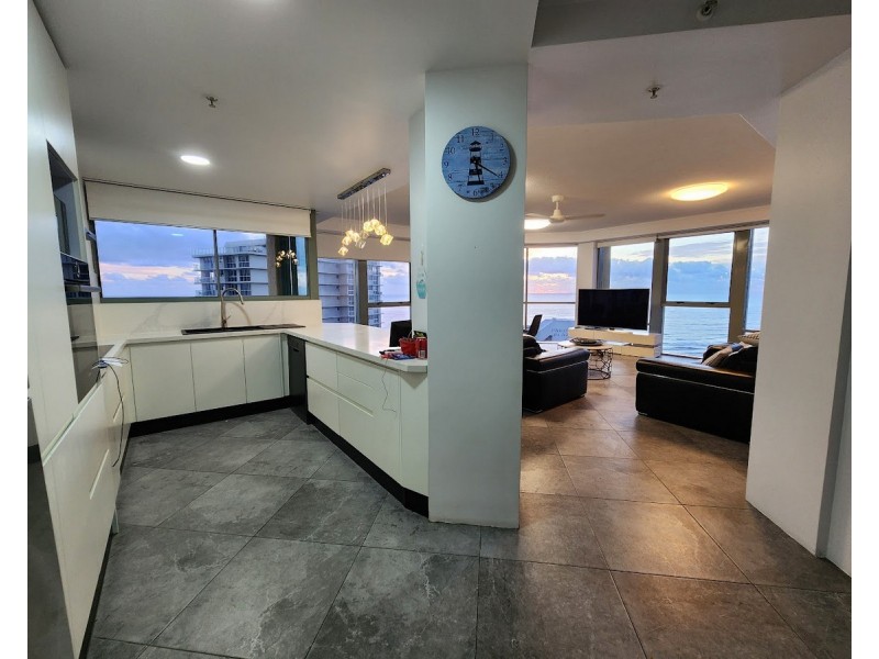 2104/3400-3420 Surfers Paradise Boulevard, Surfers Paradise QLD 4217