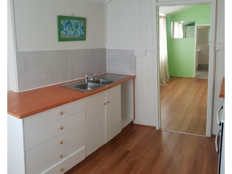 15 Pine Street, Mulgildie QLD 4630