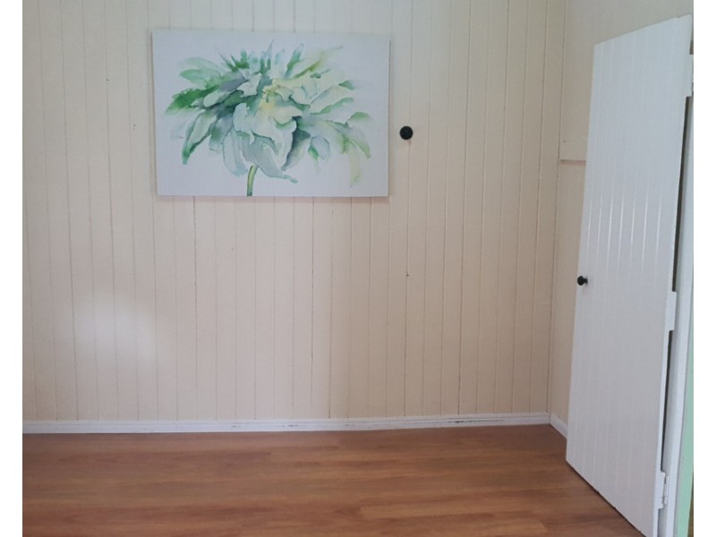 15 Pine Street, Mulgildie QLD 4630