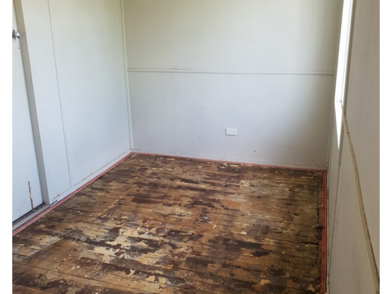 14 Boyle Street, Monto QLD 4630