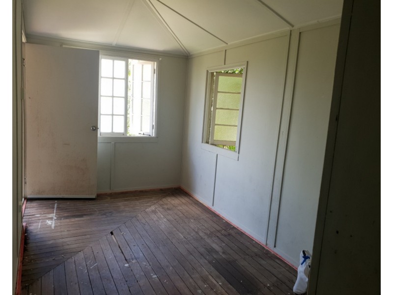 14 Boyle Street, Monto QLD 4630