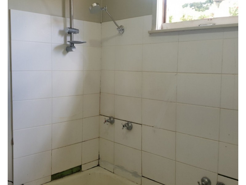 14 Boyle Street, Monto QLD 4630