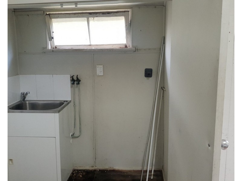 14 Boyle Street, Monto QLD 4630