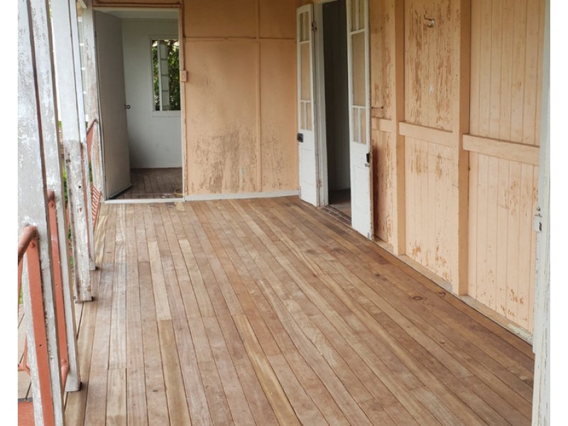 14 Boyle Street, Monto QLD 4630