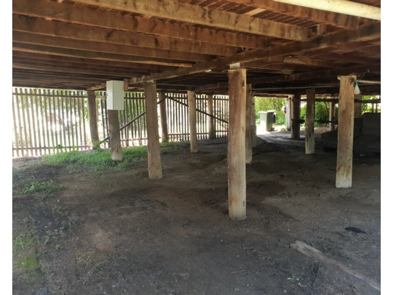 14 Boyle Street, Monto QLD 4630