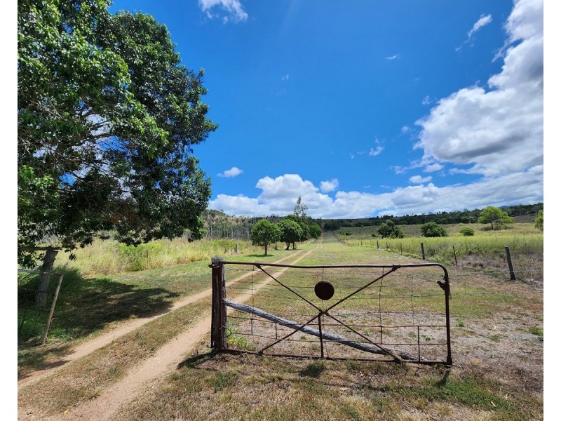 275 Duncans Road, Flagstone Creek QLD 4344