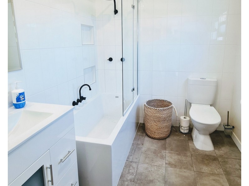 5 King Street, Goombungee QLD 4354